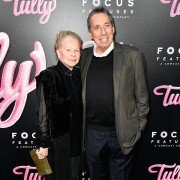 Tully - galeria zdjęć - filmweb