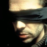 Intacto - galeria zdjęć - filmweb
