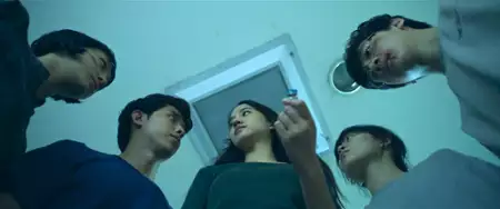 Deep - galeria zdjęć - filmweb