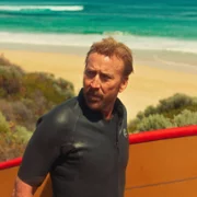 Surfer - galeria zdjęć - filmweb