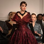Paryż pani Harris - galeria zdjęć - filmweb