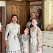 When Hope Calls - galeria zdjęć - filmweb