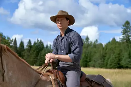 When Hope Calls - galeria zdjęć - filmweb