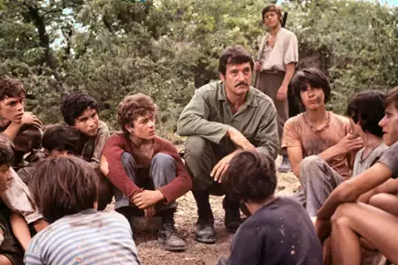 Gniazdo szerszeni - galeria zdjęć - filmweb