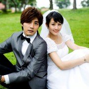 Sunny Happiness - galeria zdjęć - filmweb