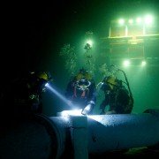 Pressure - galeria zdjęć - filmweb