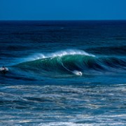 100 Foot Wave - galeria zdjęć - filmweb