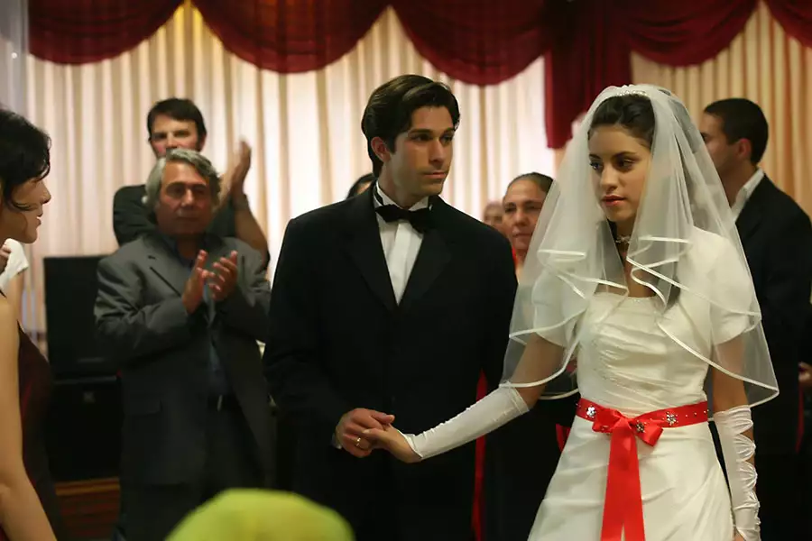 Obca - galeria zdjęć - filmweb