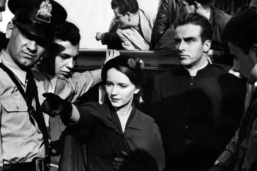 Wyznaję - galeria zdjęć - filmweb