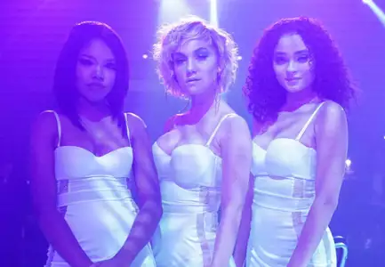 Star - galeria zdjęć - filmweb