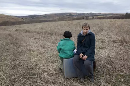 Look, Stranger - galeria zdjęć - filmweb