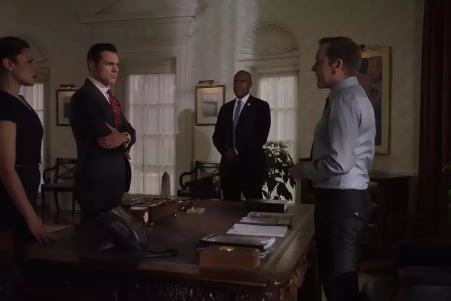  Designated Survivor - galeria zdjęć - filmweb