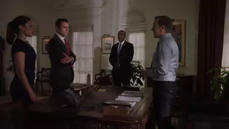  Designated Survivor - galeria zdjęć - filmweb