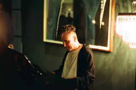 Idol - galeria zdjęć - filmweb