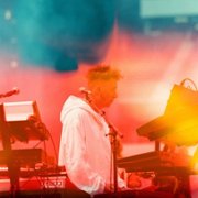 Idol - galeria zdjęć - filmweb