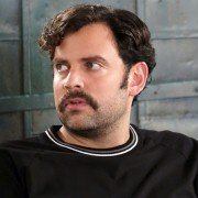 Downward Dog - galeria zdjęć - filmweb