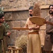 The Chosen - galeria zdjęć - filmweb