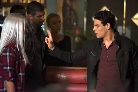 Shadowhunters - galeria zdjęć - filmweb