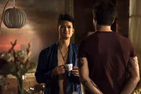 Shadowhunters - galeria zdjęć - filmweb