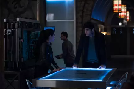 Shadowhunters - galeria zdjęć - filmweb