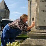 La tête en friche - galeria zdjęć - filmweb