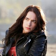 Wynonna Earp - galeria zdjęć - filmweb