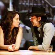Wynonna Earp - galeria zdjęć - filmweb