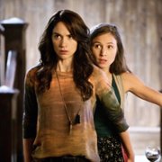Wynonna Earp - galeria zdjęć - filmweb