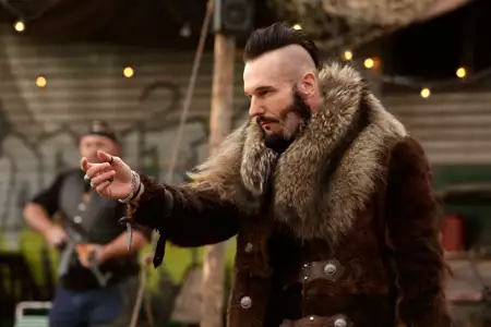 Wynonna Earp - galeria zdjęć - filmweb