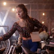 Wynonna Earp - galeria zdjęć - filmweb