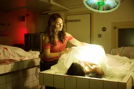 Wynonna Earp - galeria zdjęć - filmweb