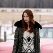 Wynonna Earp - galeria zdjęć - filmweb