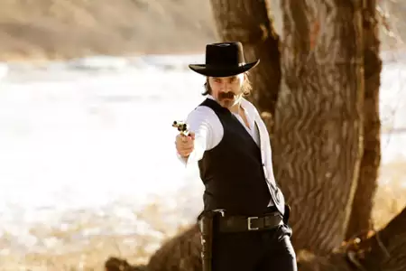 Wynonna Earp - galeria zdjęć - filmweb