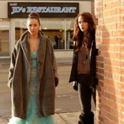Wynonna Earp - galeria zdjęć - filmweb