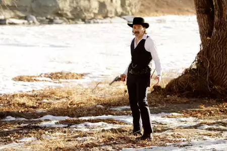 Wynonna Earp - galeria zdjęć - filmweb