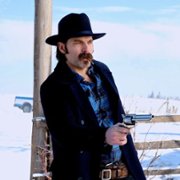 Wynonna Earp - galeria zdjęć - filmweb
