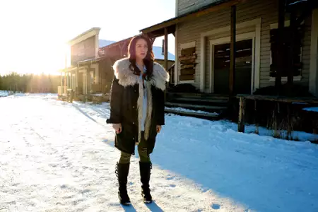 Wynonna Earp - galeria zdjęć - filmweb