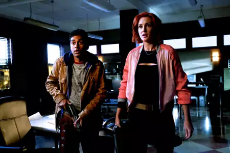 Wynonna Earp - galeria zdjęć - filmweb
