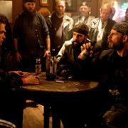 Wynonna Earp - galeria zdjęć - filmweb