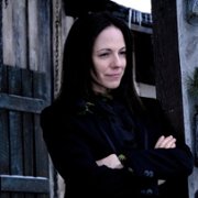 Wynonna Earp - galeria zdjęć - filmweb
