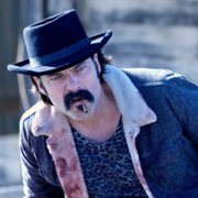Wynonna Earp - galeria zdjęć - filmweb
