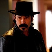 Wynonna Earp - galeria zdjęć - filmweb