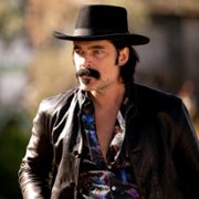 Wynonna Earp - galeria zdjęć - filmweb