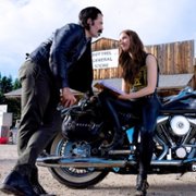 Wynonna Earp - galeria zdjęć - filmweb