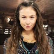 Wynonna Earp - galeria zdjęć - filmweb