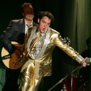 Elvis - Zanim został królem - galeria zdjęć - filmweb