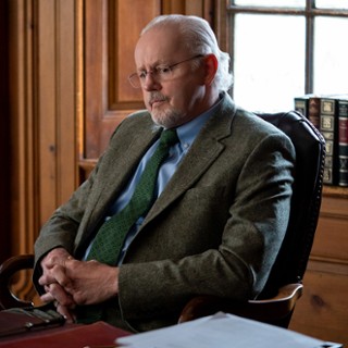 Dziekan Paul Larson