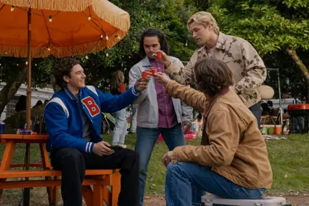 Off Campus - galeria zdjęć - filmweb