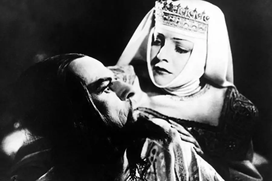 Iwan Groźny - galeria zdjęć - filmweb