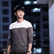 Joo-goon-eui tae-yang - galeria zdjęć - filmweb